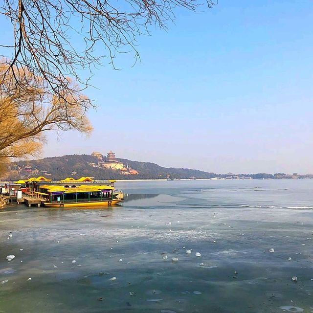 Beijing Summer Palace in Winter! 😍
