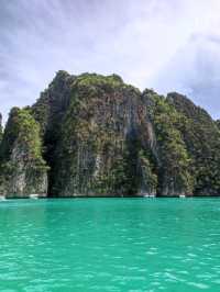 สวรรค์ของนักท่องเที่ยวทั่วโลก ปิเละลากูน กระบี่