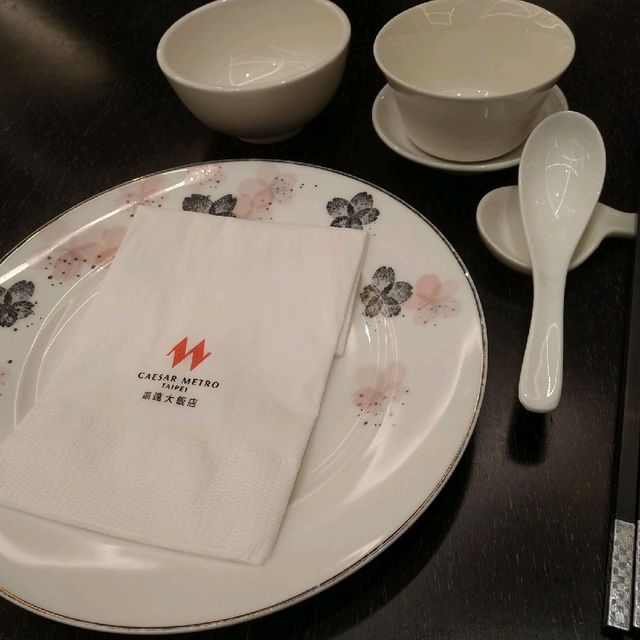 萬華龍山寺CP值超高的凱達大飯店