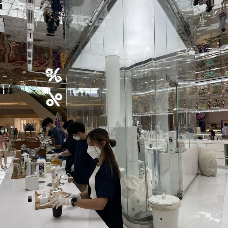 longchamp central embassy