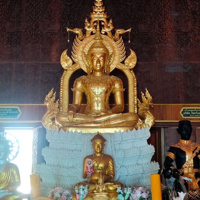 วัดนอกปากทะเล