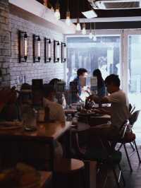 西營盤型格悠閑Cafe