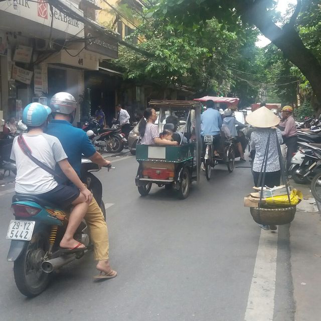 베트남 하노이 야시장 맥주거리_Ta Hien Street 타이헨 거리