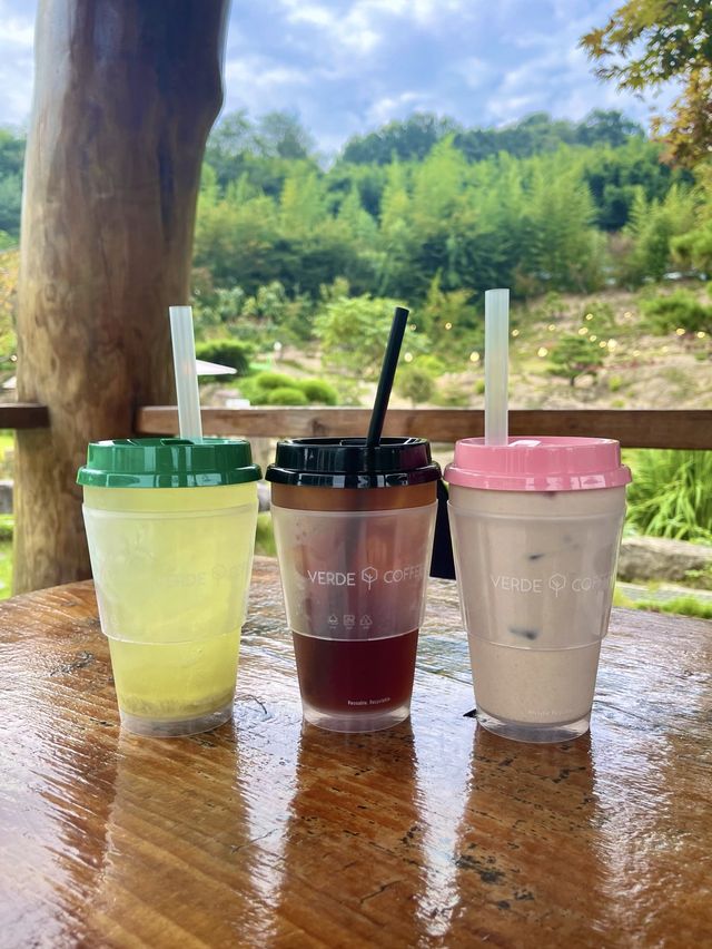 넓은 정원이 있는 애견동반 카페,베르데🌿