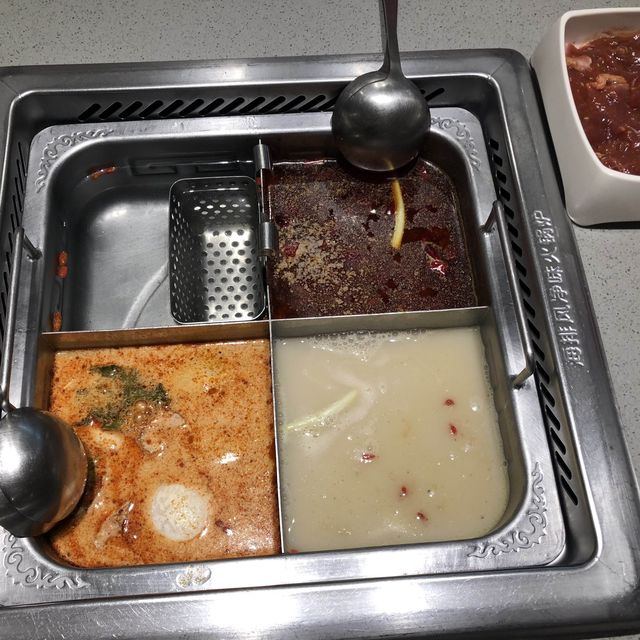 臺中探店 廣三SOGO 海底撈火鍋