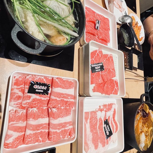 臺北探店  吃到飽  和牛祭 A5和牛火鍋吃到飽