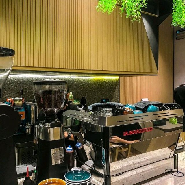 PIK 2 Coffeeshop