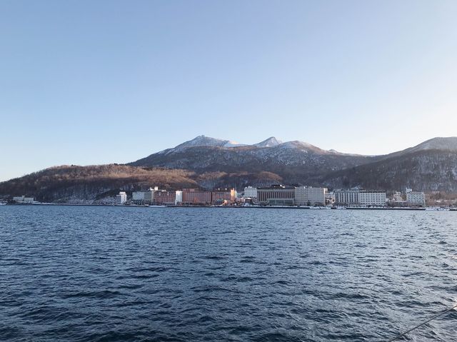 ล่องเรือชมวิว Lake Toya Cruise 