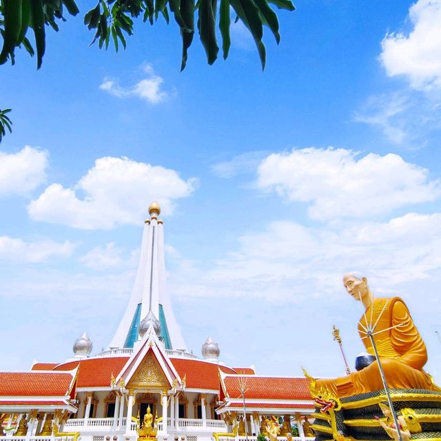 ชวนเที่ยววัดปทุมธาราม (วัดหนองบัว) จ.ชัยนาท