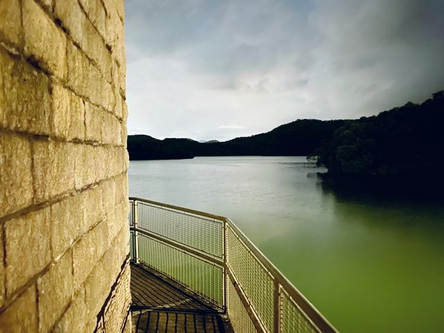 大欖水塘排洪景色