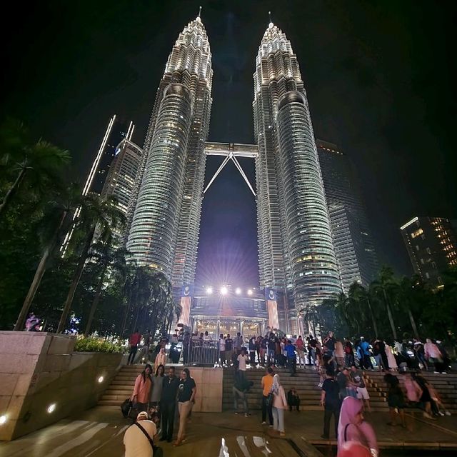 Tallest twin towers in the world!