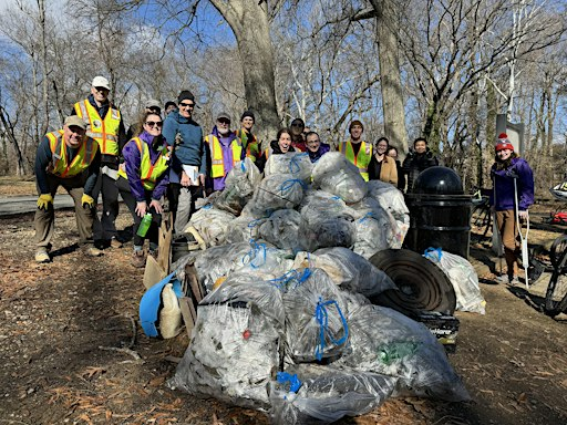 Trash Removal near Marina Towers | This is a placeholder see event details for where to meet on the trail