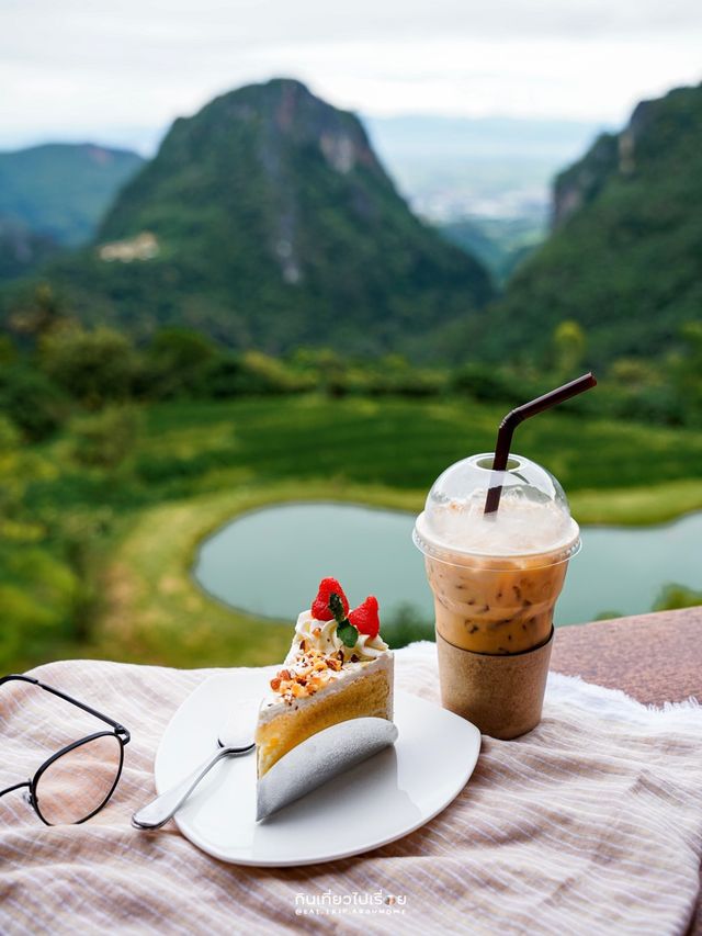 ร้านกาแฟเล็กๆในหุบเขาแห่งเชียงราย🍃 