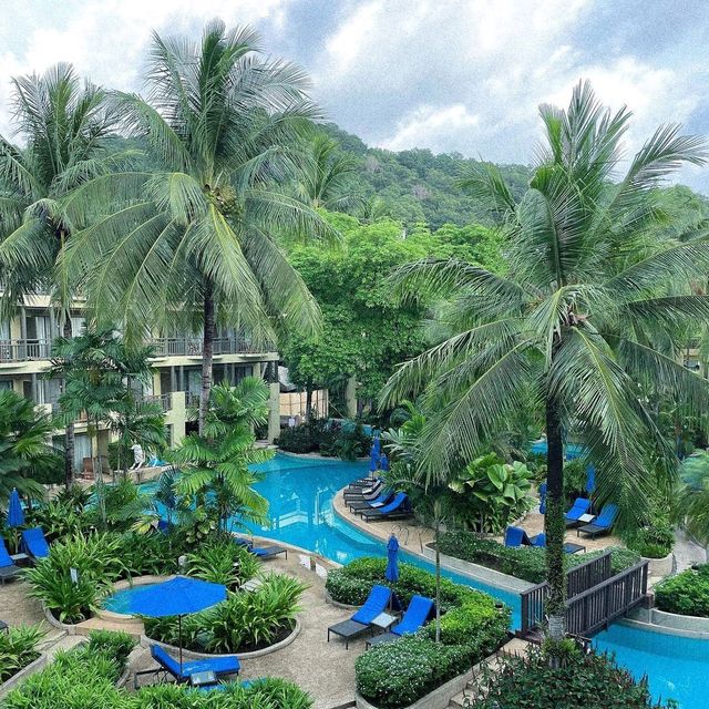 Staycation at Phuket Marriott Resort & Spa⚡