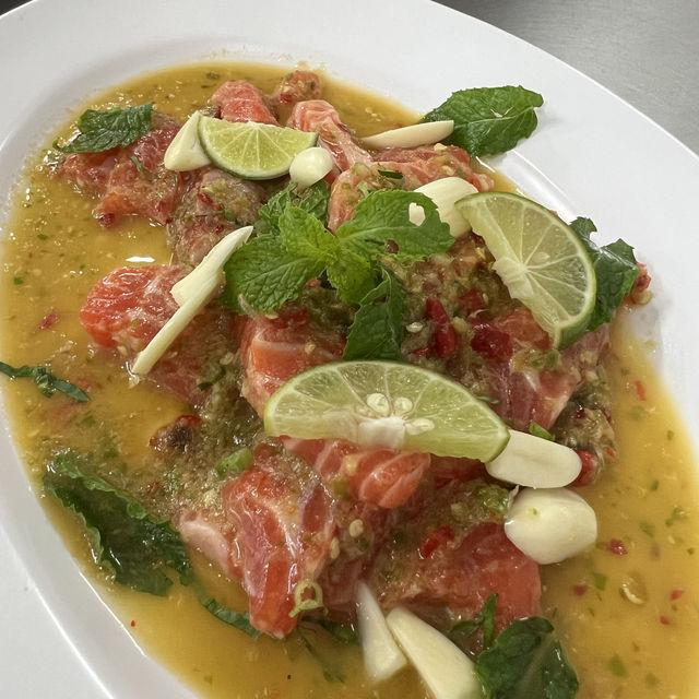 ข้าวต้มเป็ดเจ๊โอว (มาม่าโอ้โห) อร่อยยืนหนึ่ง 