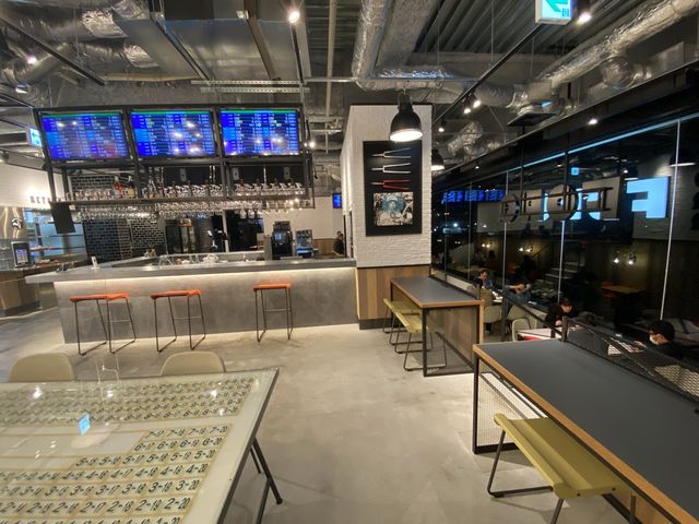 Restaurant 『FORQ 』のdinnerを楽しむ。『KEIRIN HOTEL10』