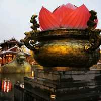 Pretty pagoda, lotus, lion dances here 