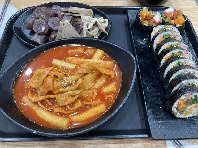 국물이 끝내주는 떡볶이집
