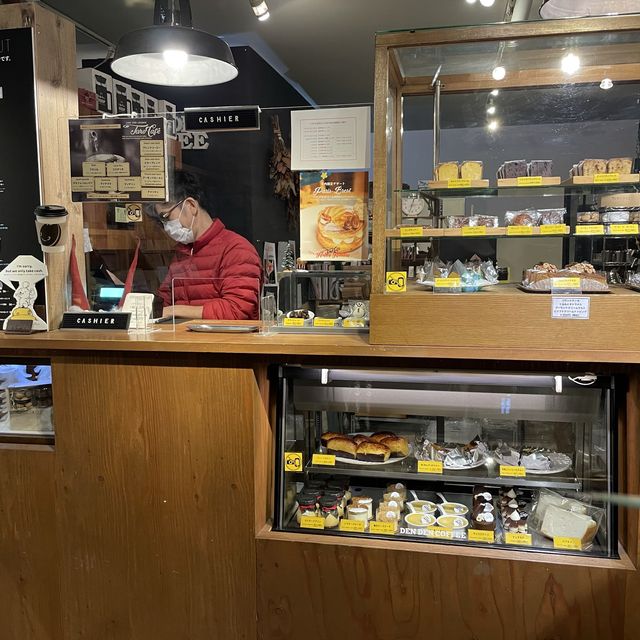 【福島】猪苗代湖畔の人気カフェ「TARO CAFE」