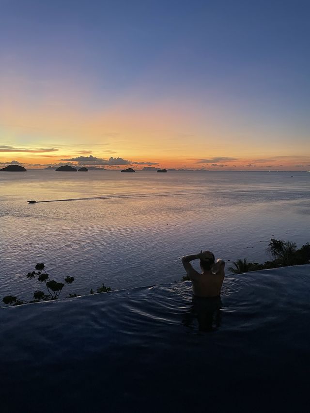 Pool Villa ที่วิวสวยที่สุดบนเกาะสมุย