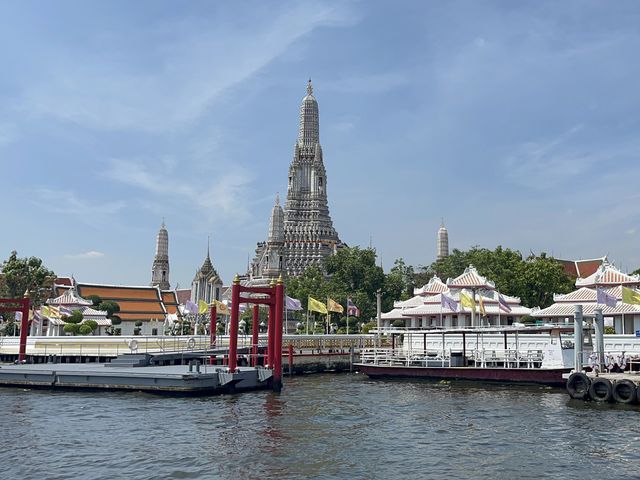 Wat Arun Ratchawararam Ratchawaramahawihan
