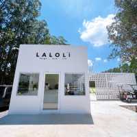 “Laloli cafe”