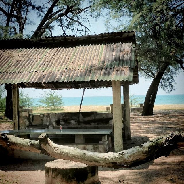 RANTAU D'RHU BEACH CHALLET,PAHANG