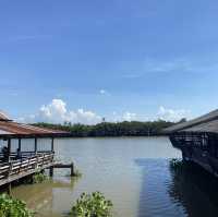 ตลาดบ้านใหม่ร้อยปี เมืองแปดริ้ว