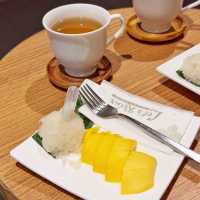 按摩💆‍♂️完再食返個🥭芒果🥥椰汁糯米飯🍚正呀！