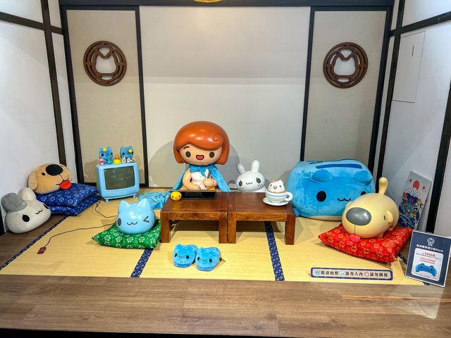 可愛的藍色咖波屋讓你拍翻買翻｜多款獨家限定商品 咖波迷一定要來｜還有奶泡貓咖啡可以邊拍邊吃下午茶