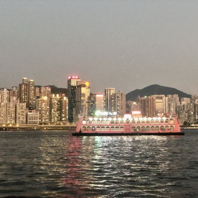 Hung Hom Promenade: Pet-Friendly, Good for Walking, Jogging, and Relaxing by the Sea