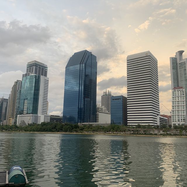 Huge park with a beautiful lake