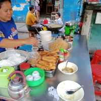 ตลาดอองซาน   ใกล้ไขน่าทาวน์