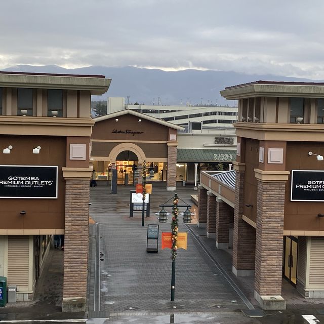 觀光購物好去處 御殿場outlet