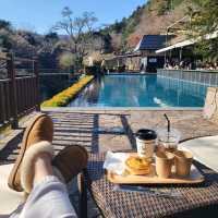 One of The best cafe ever!You can have good cafe and bakery while having your foot spa... 