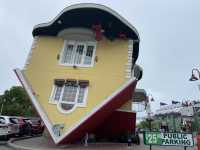 The Upside Down House 🇨🇦