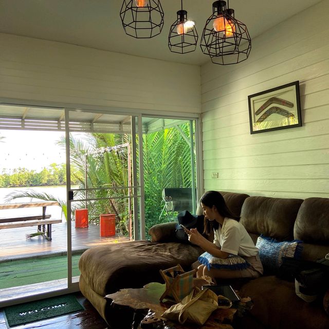 บ้านพักริมน้ำใกล้กรุงเทพ บรรยากาศสุดชิล