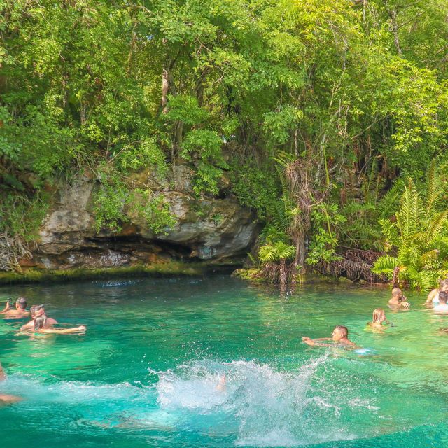 자연이 만든 수영장 Cenote Azul