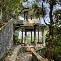 Hike Laozhaishan from Xingping! 