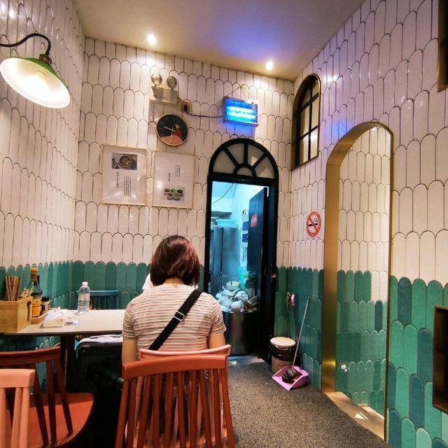 DingTeLe Shanghai, noodle heaven