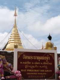 วัดพระธาตุดอยคำ  เลื่องชื่อหลวงพ่อทันใจ