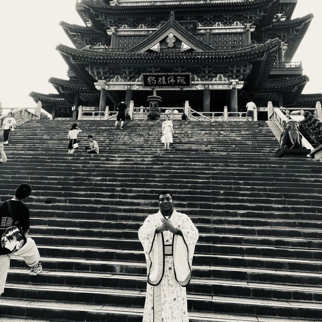 Travel to learn from other cultures 