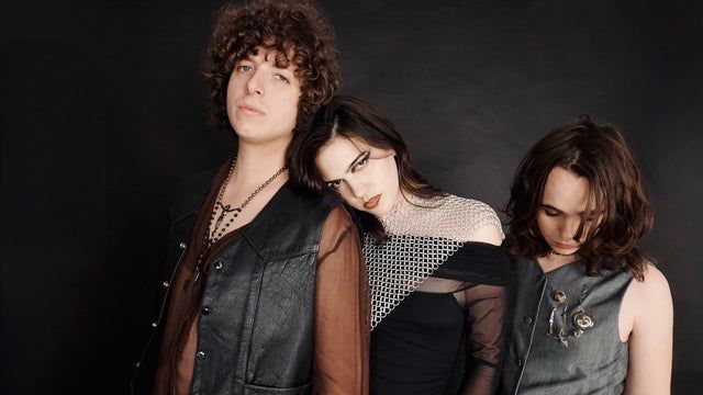 Sunflower Bean - Mortal Primetime Tour 2025 (Houston) | White Oak Music Hall - Upstairs