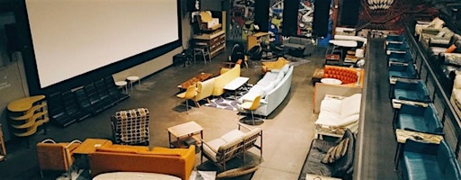 Spanish Speaking Saturday Cinema Mixer | The New Parkway Theater