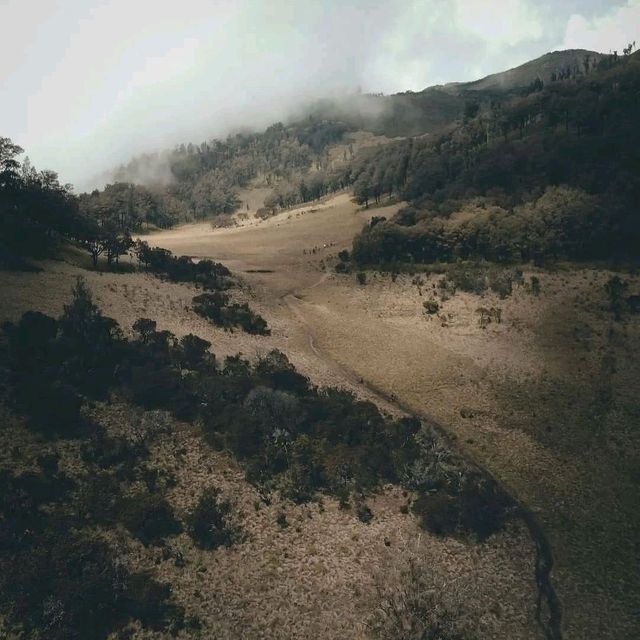 LAWU MOUNTAIN