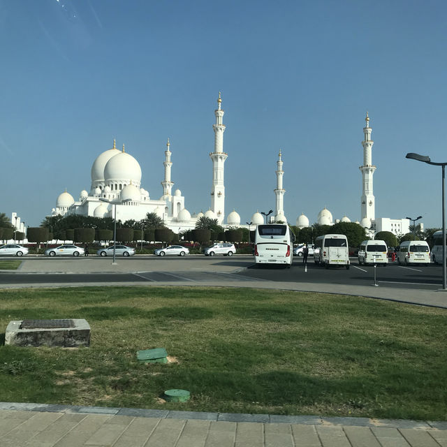 Sheikh Zayed Grand  Mosque