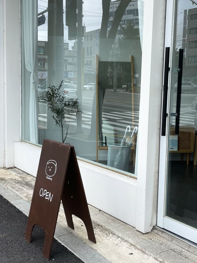 < 강릉 카페 > 강원도 담백한 이색 디저트 두부푸딩, Duding 두딩🥛