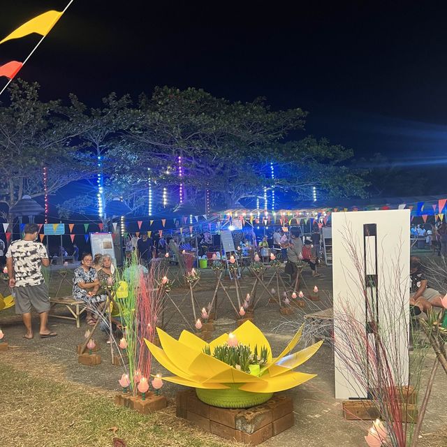 เที่ยวงานลอยกระทงที่ชุมชนขนมแปลกหนองบัว