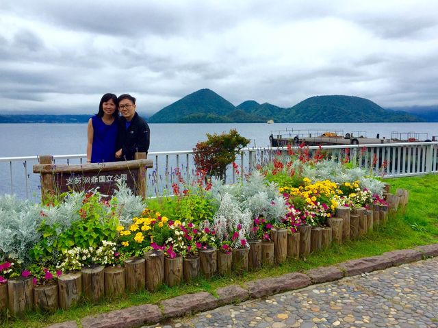 Strolling along Lake Toya 