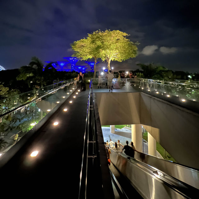 Overhead bridge to MBS